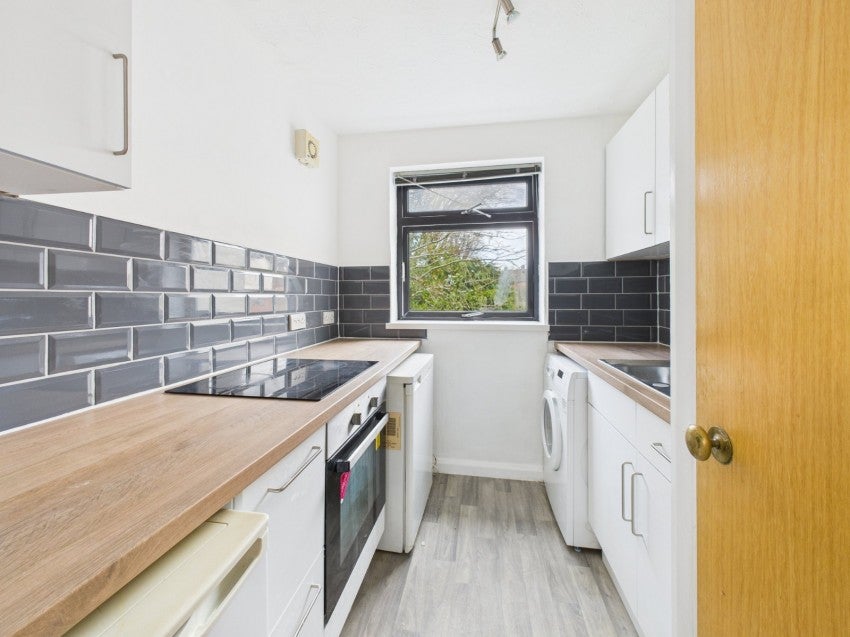 Flat Highmoor in Amersham