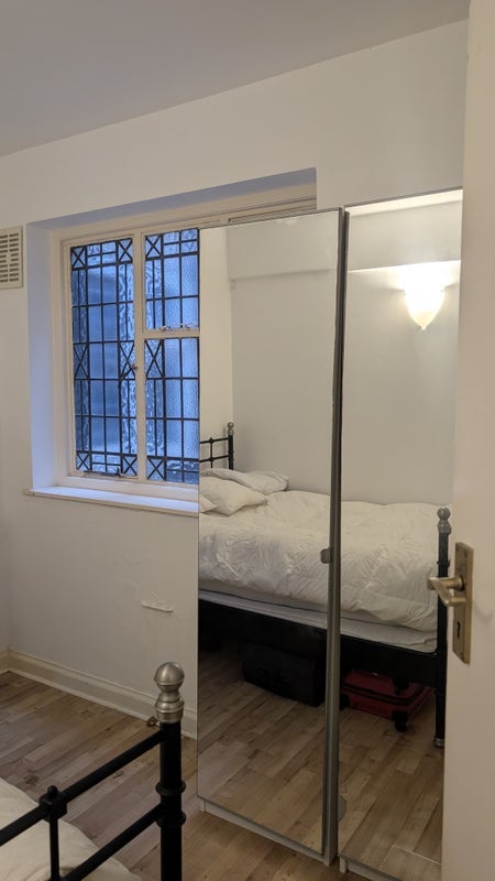 Room Frederick Road in Birmingham