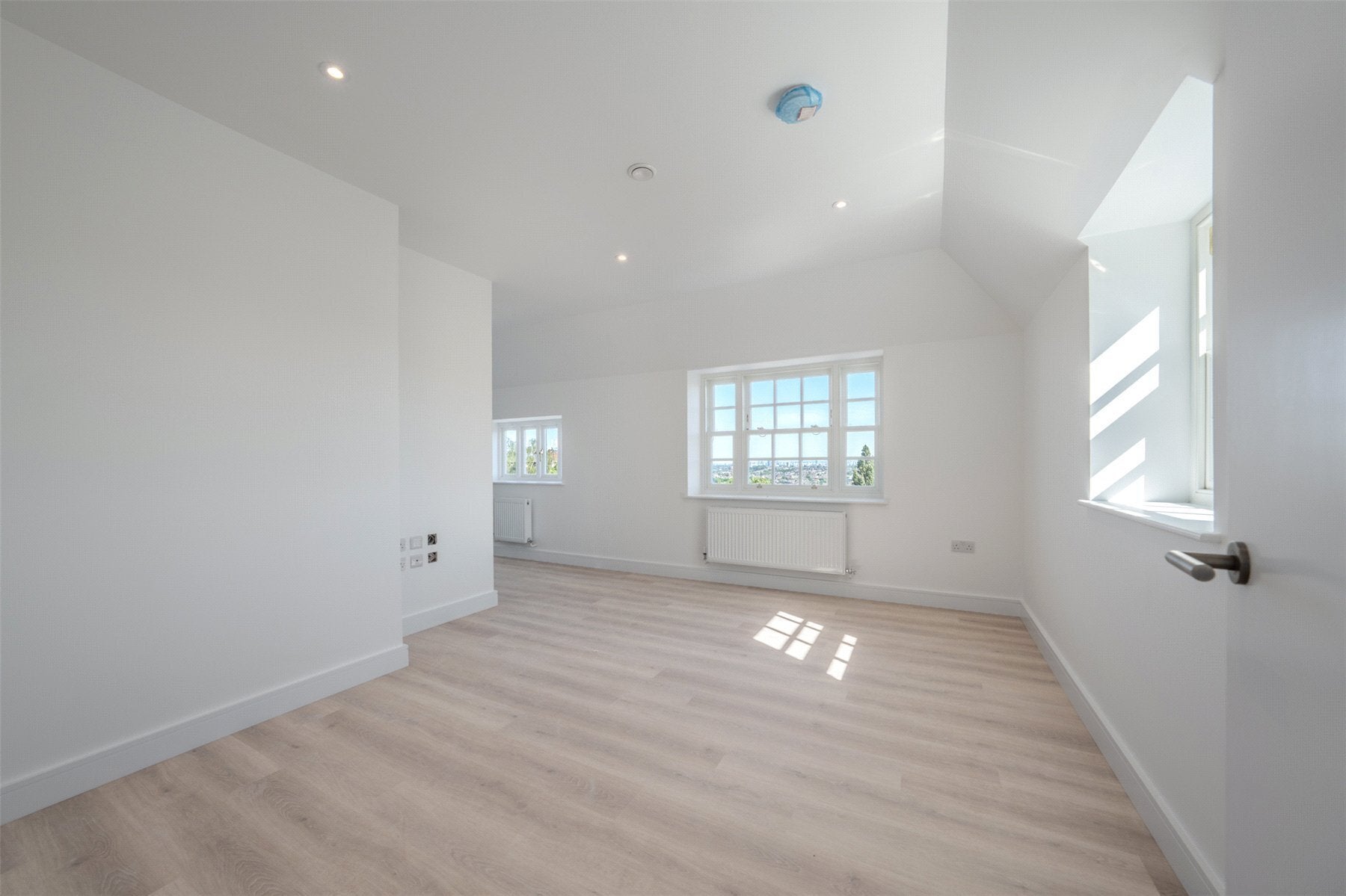 Flat Muswell Hill Broadway in Greater London