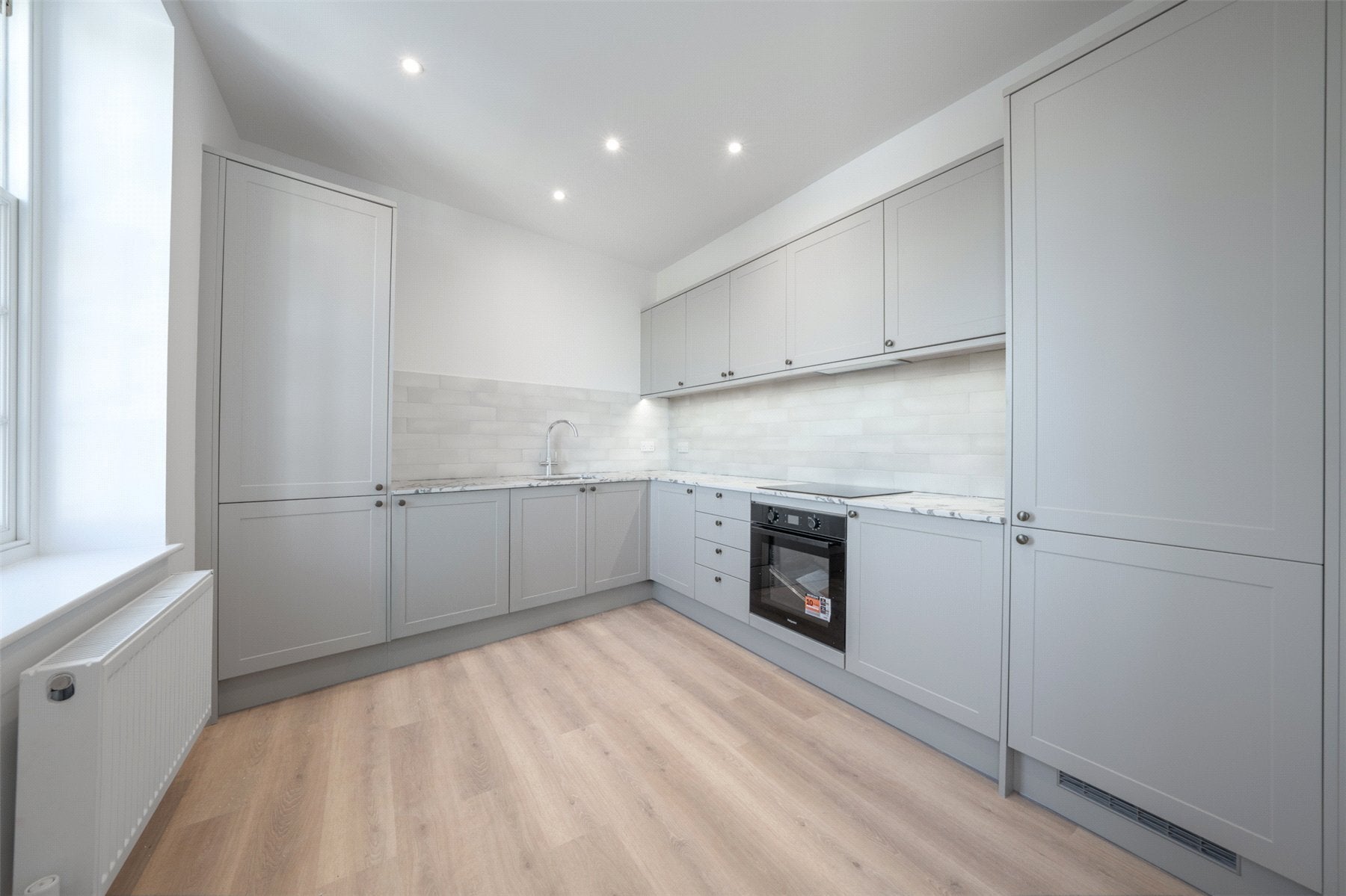 Flat Muswell Hill Broadway in Greater London