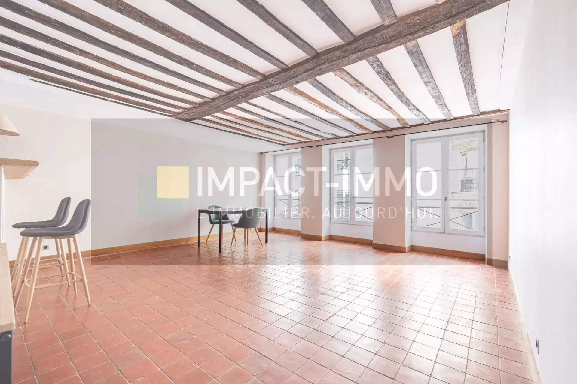 Appartement Rue de Verneuil à Paris