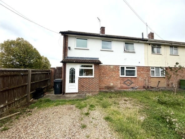House Welcombe Avenue in Swindon