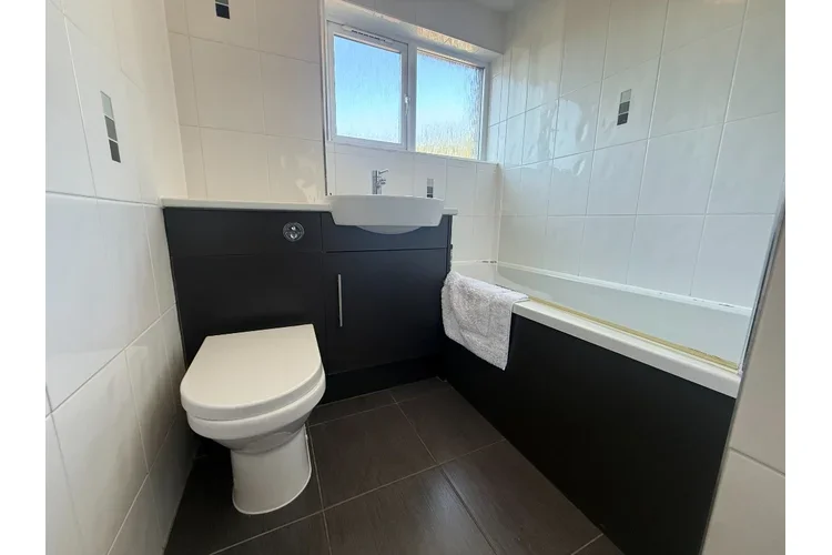 Flat Blackie Road in City of Edinburgh