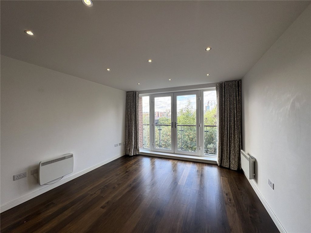 Flat Worsdell Drive in Gateshead