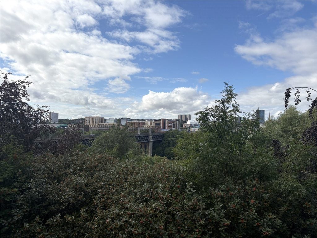 Flat Worsdell Drive in Gateshead