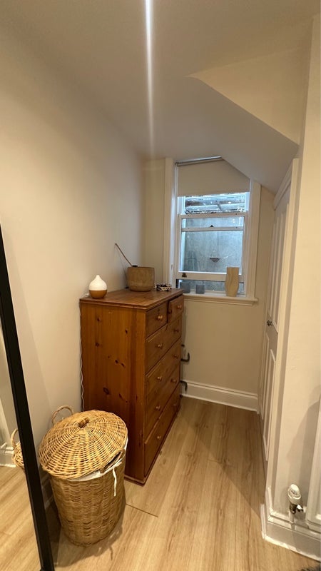Room Dryburgh Road in Greater London