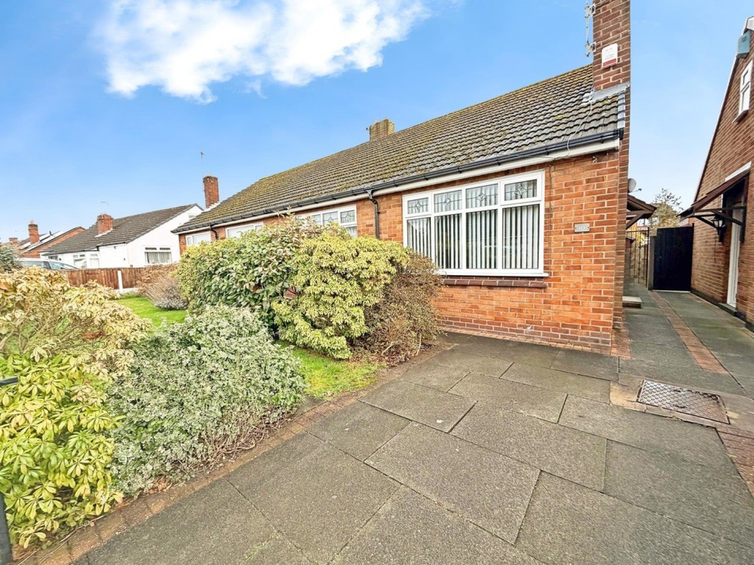 House Wheatfield Road in Cronton