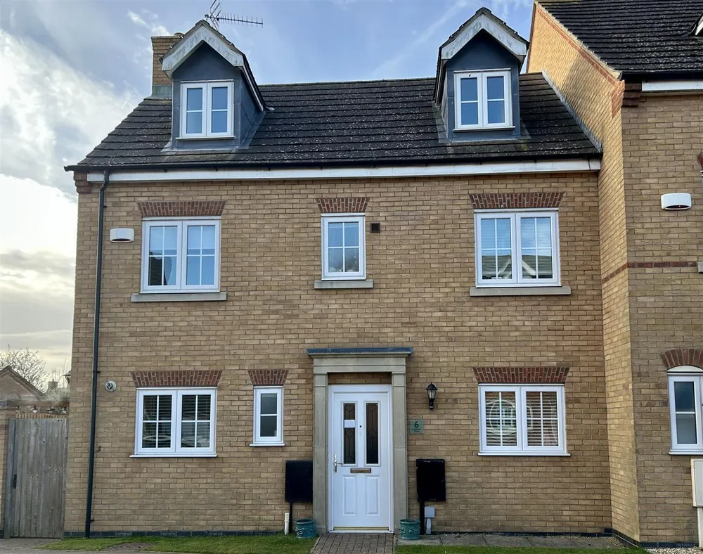 House Laughton Drive in South Kesteven