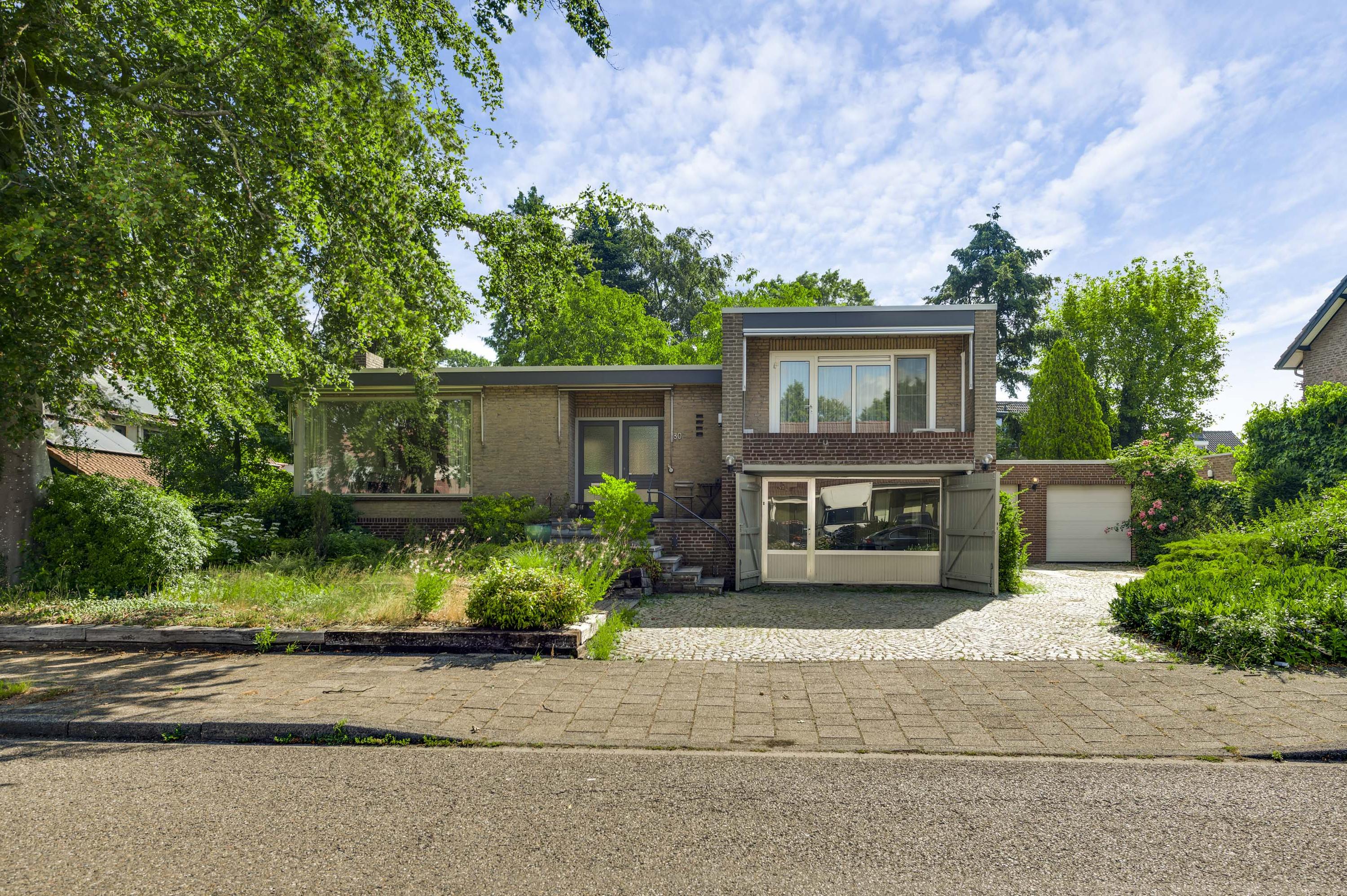 Huis Irislaan 30 in Leende