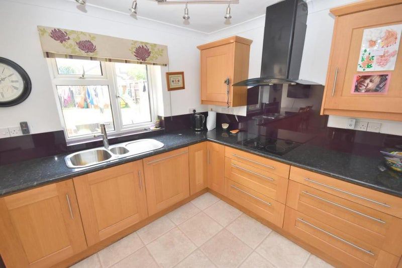 House Ashby Crescent in Charnwood