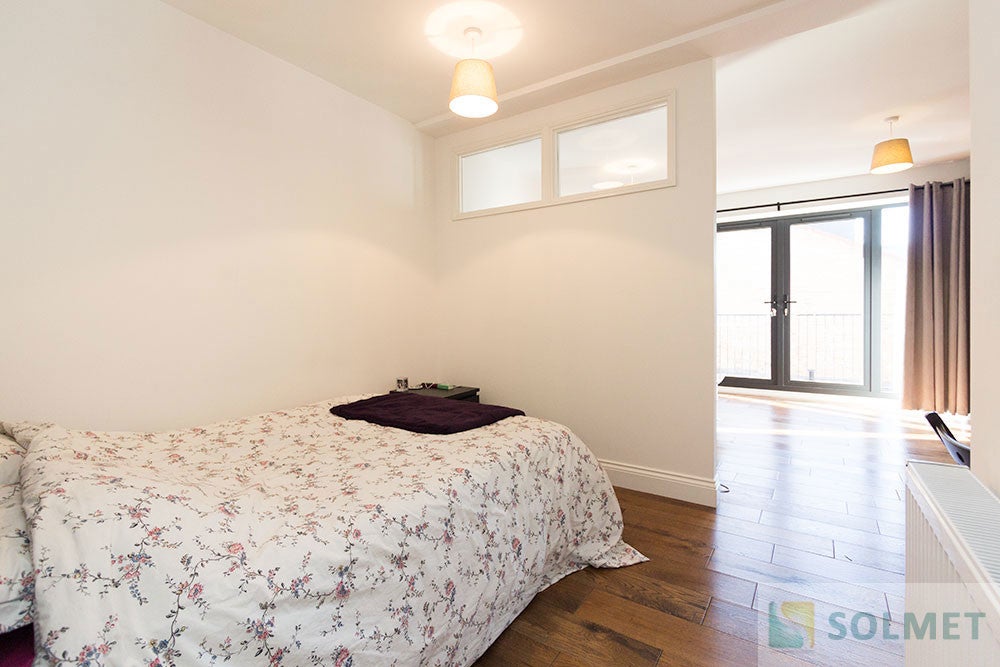 Flat Kilburn High Road in Greater London