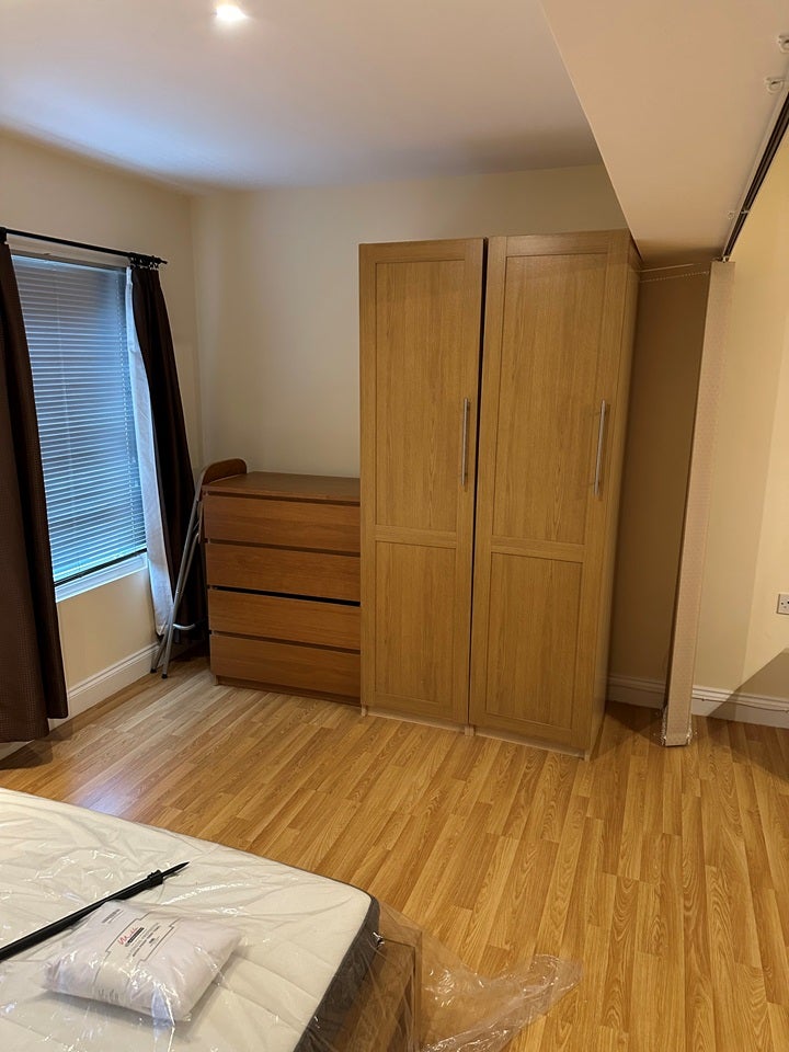 Flat Sunnyhill Road in Greater London