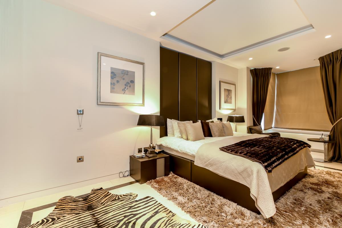 Flat Knightsbridge in City of Westminster