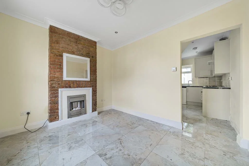 House Kneller Road in Greater London
