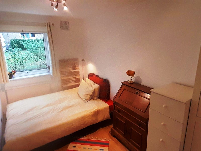 Room Greyladies Gardens in Greater London