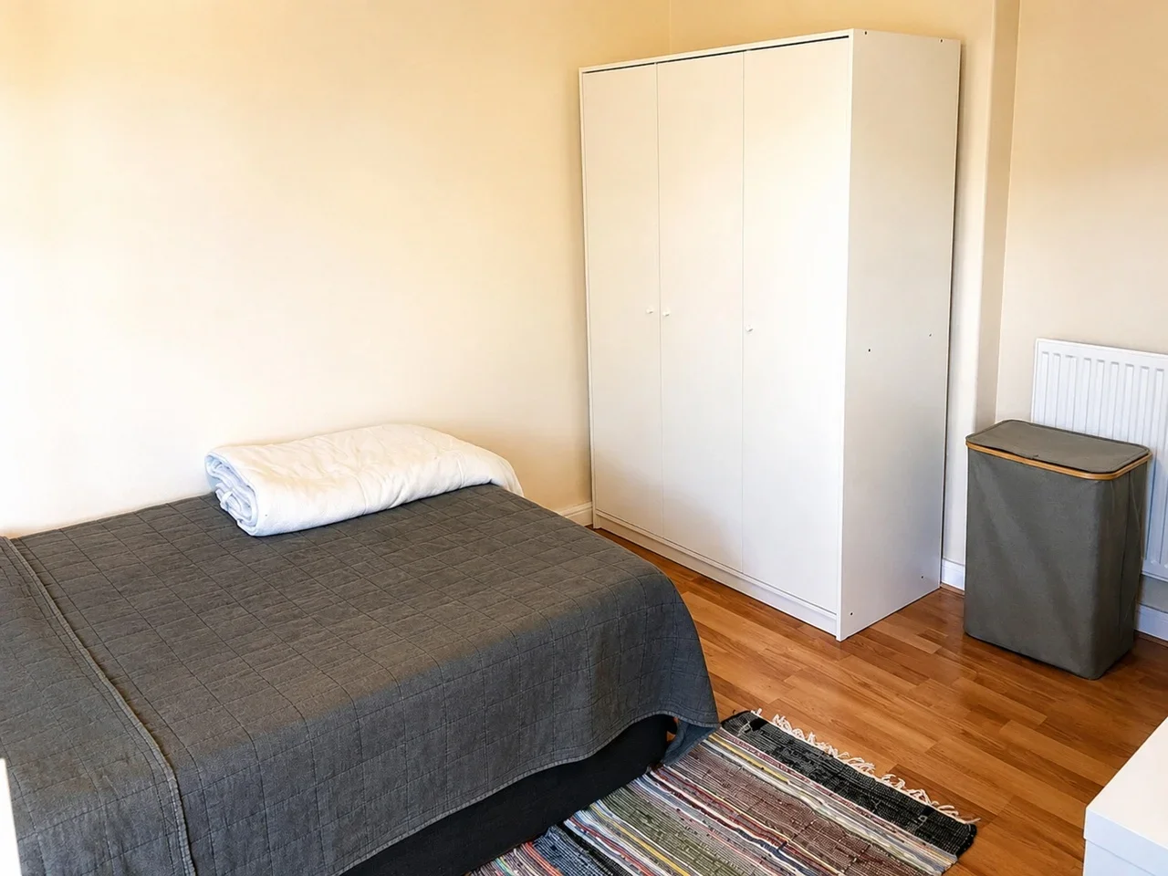Room Clapham High Street in Greater London