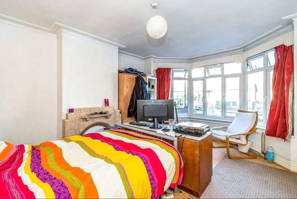Flat Blenheim Gardens in Southampton