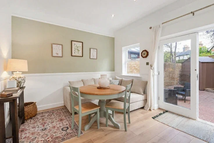 Flat Ennerdale Road in Greater London