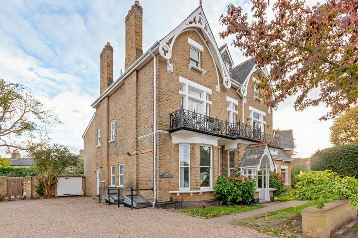 Flat Ennerdale Road in Greater London