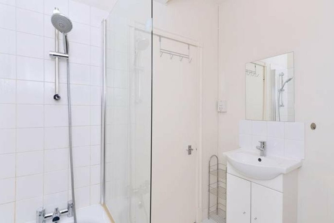Flat Fulham Road in Greater London