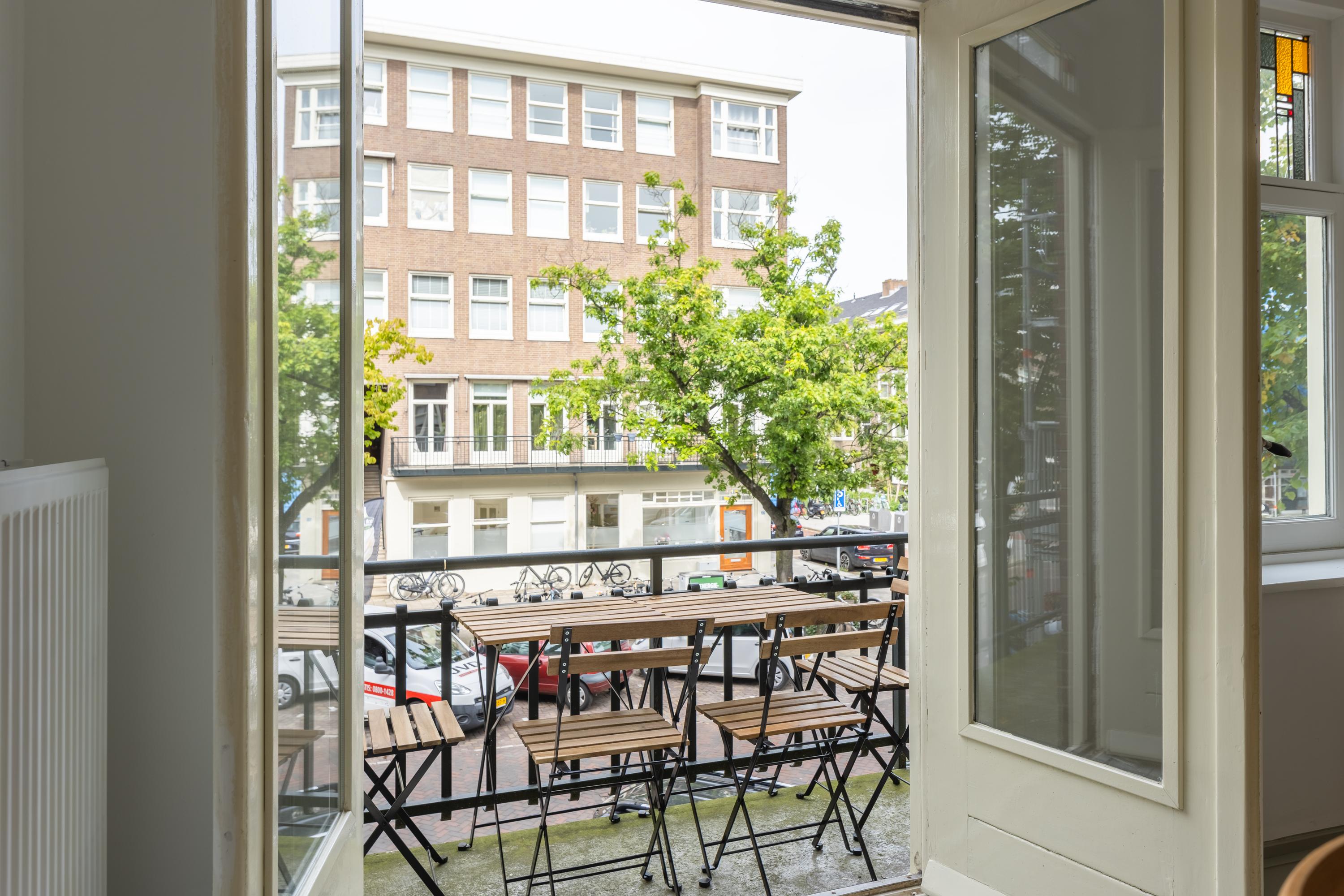 Appartement te koop: Uiterwaardenstraat 85-1, Amsterdam