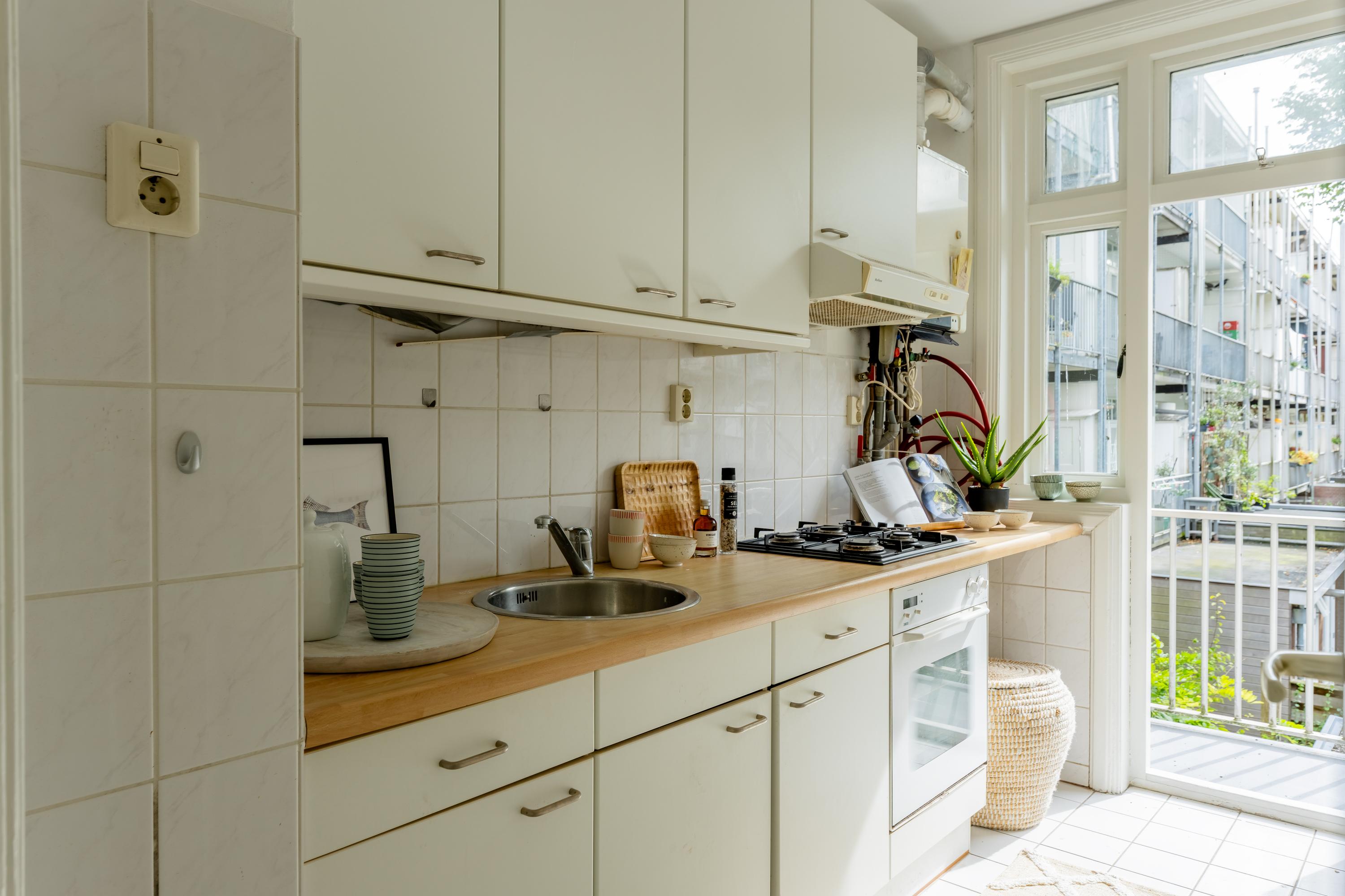 Appartement te koop: Uiterwaardenstraat 85-1, Amsterdam