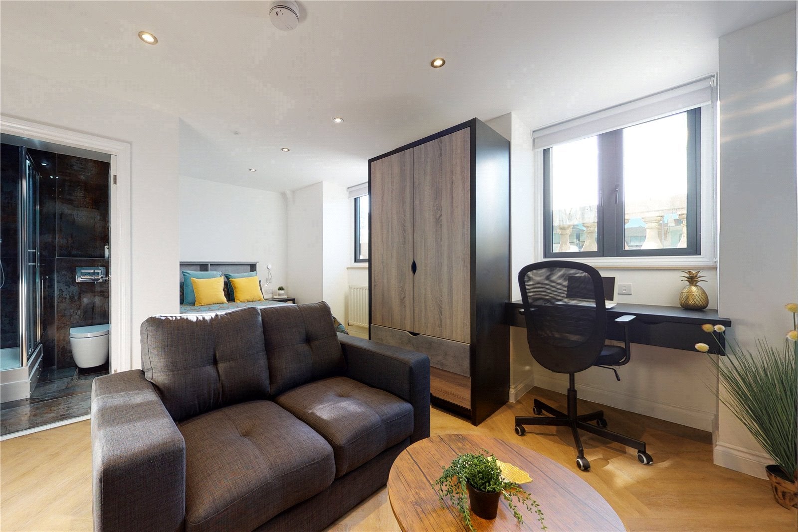 Room South Parade in Leeds