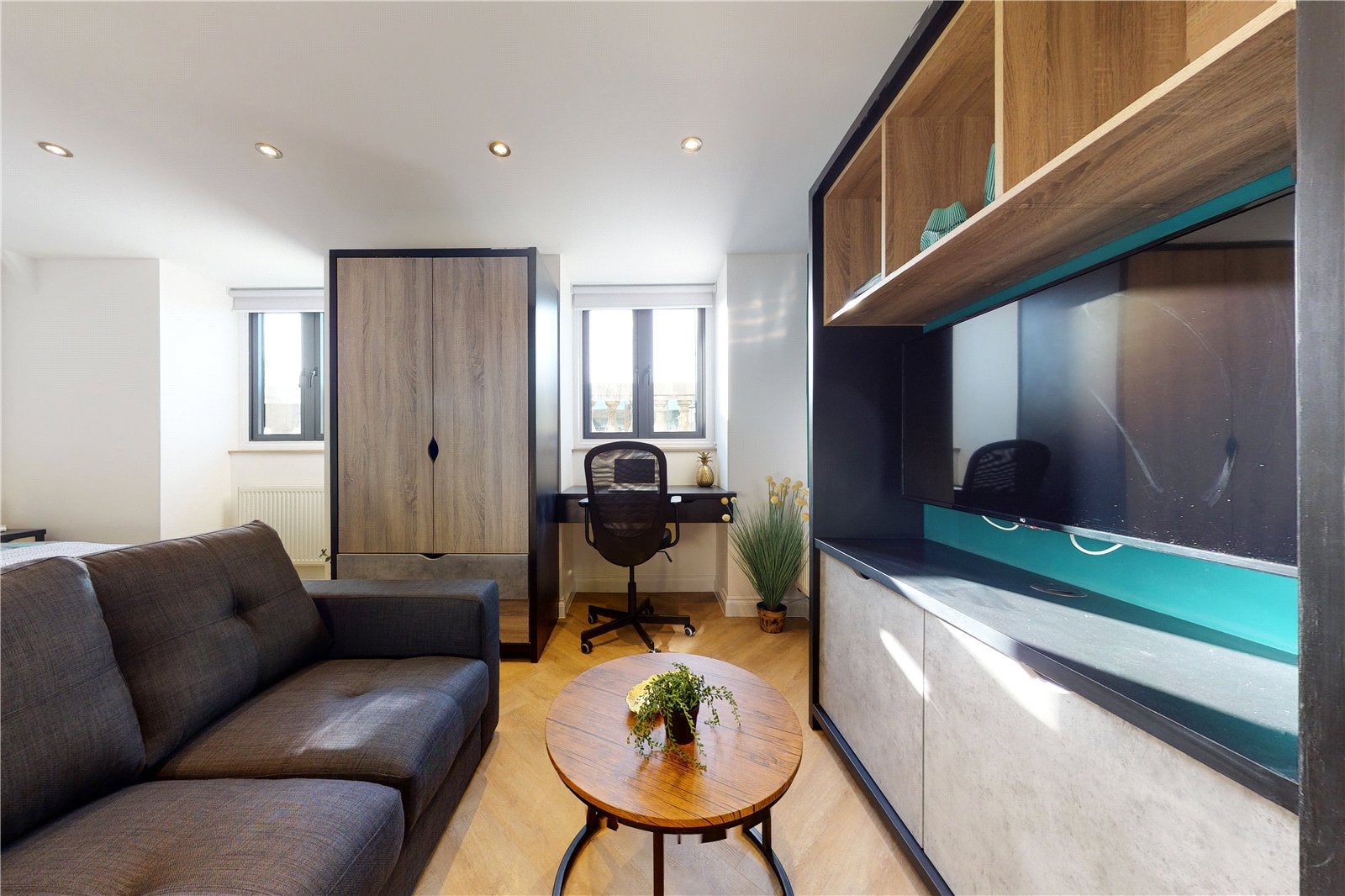 Room South Parade in Leeds