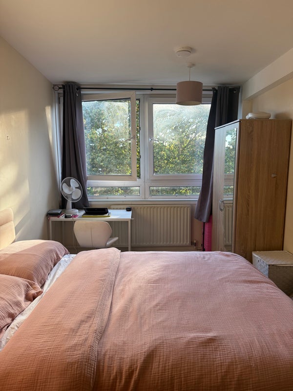 Room Graham Street in Greater London