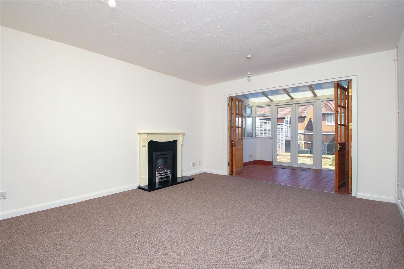 House Burgess Gardens in Newport Pagnell