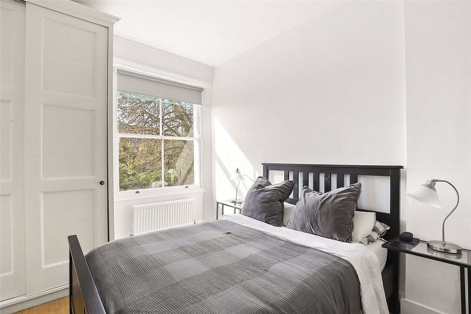 Flat Alma Square in City of Westminster