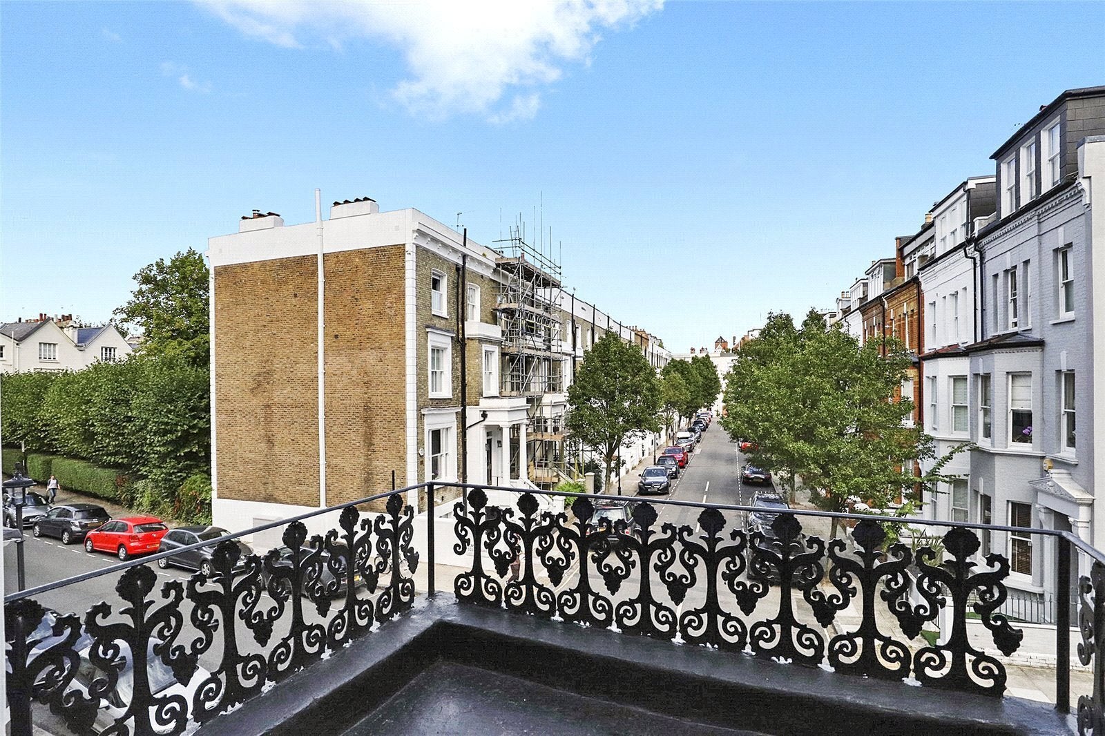 Flat Alma Square in City of Westminster