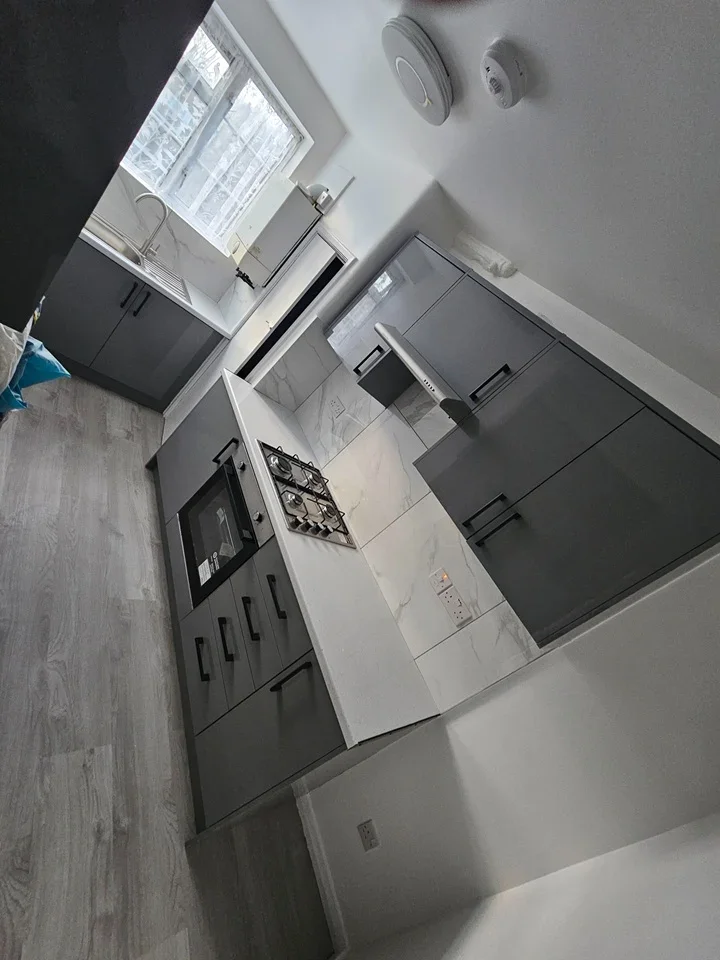 Room Greenhill Way in Greater London