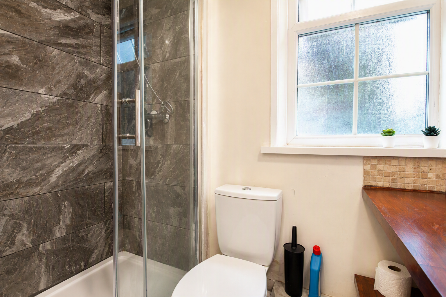 Flat York Grove in Greater London
