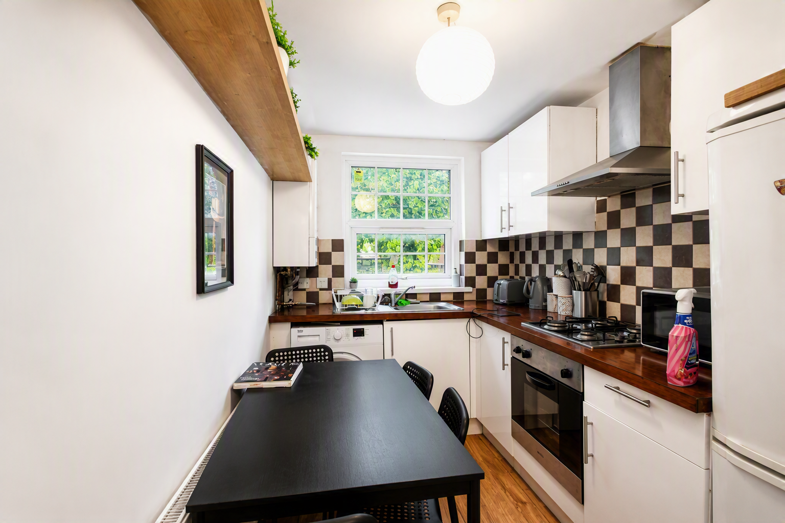 Flat York Grove in Greater London