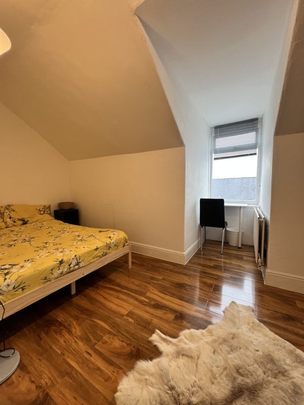 Room Rose Street in Sunderland