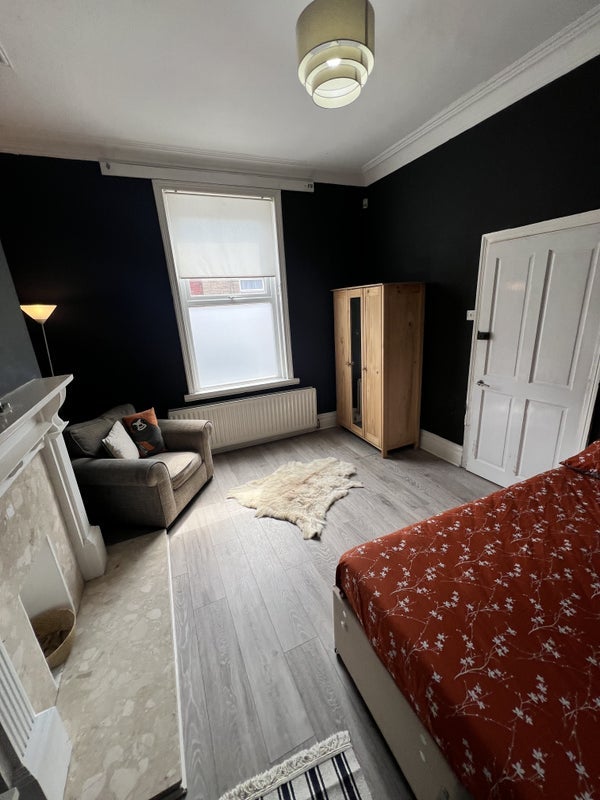 Room Rose Street in Sunderland