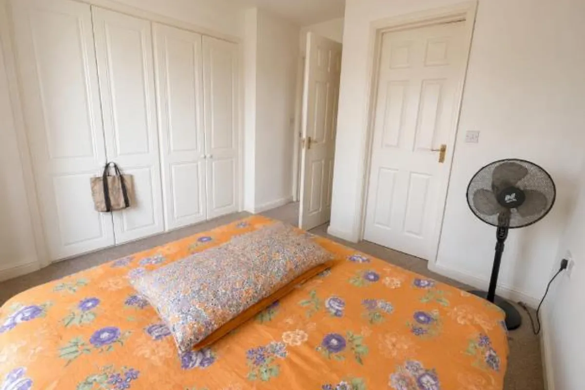 Flat Regal Place in Peterborough