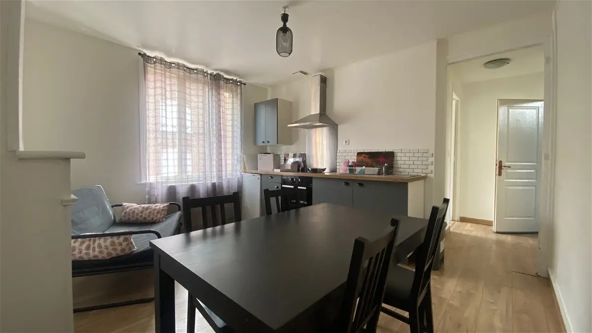 Flat Rue du Polygone in Douai