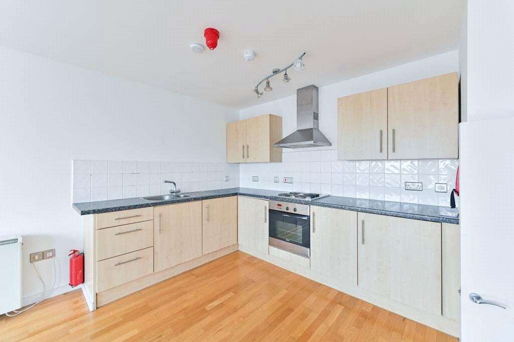 Flat Calderwood Street in Greater London