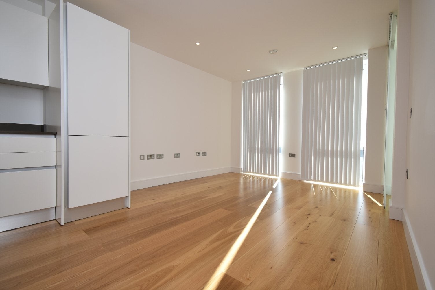 Flat Court Yard in Greater London