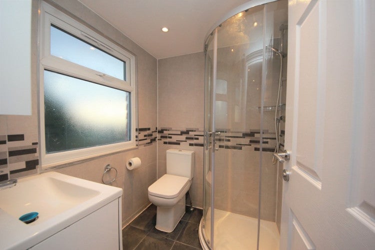 Flat Broomgrove Gardens in Greater London