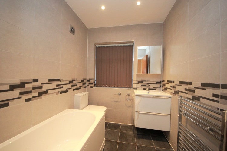 Flat Broomgrove Gardens in Greater London
