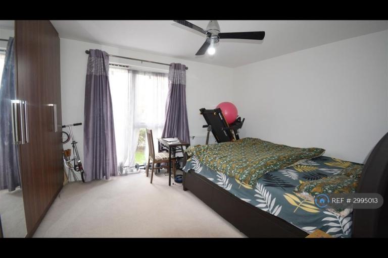 Flat Hunting Place in Greater London