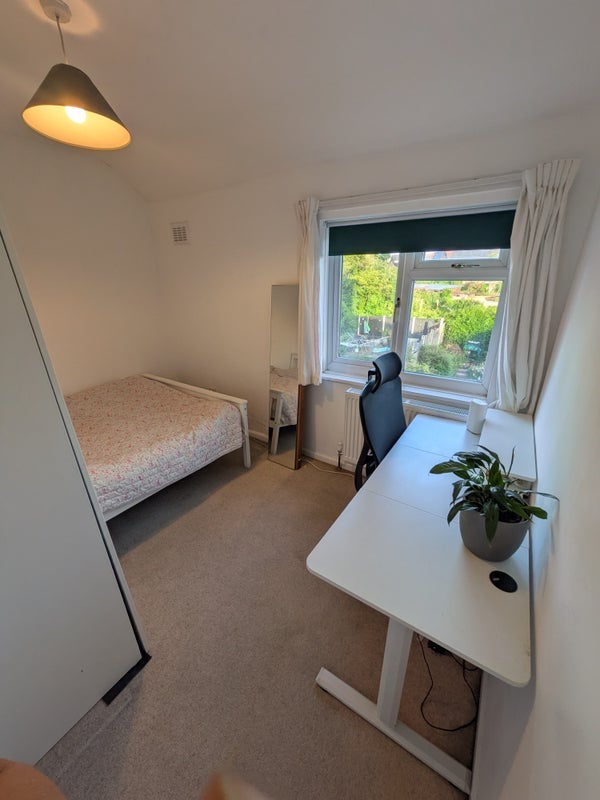 Room Danethorpe Vale in Nottingham