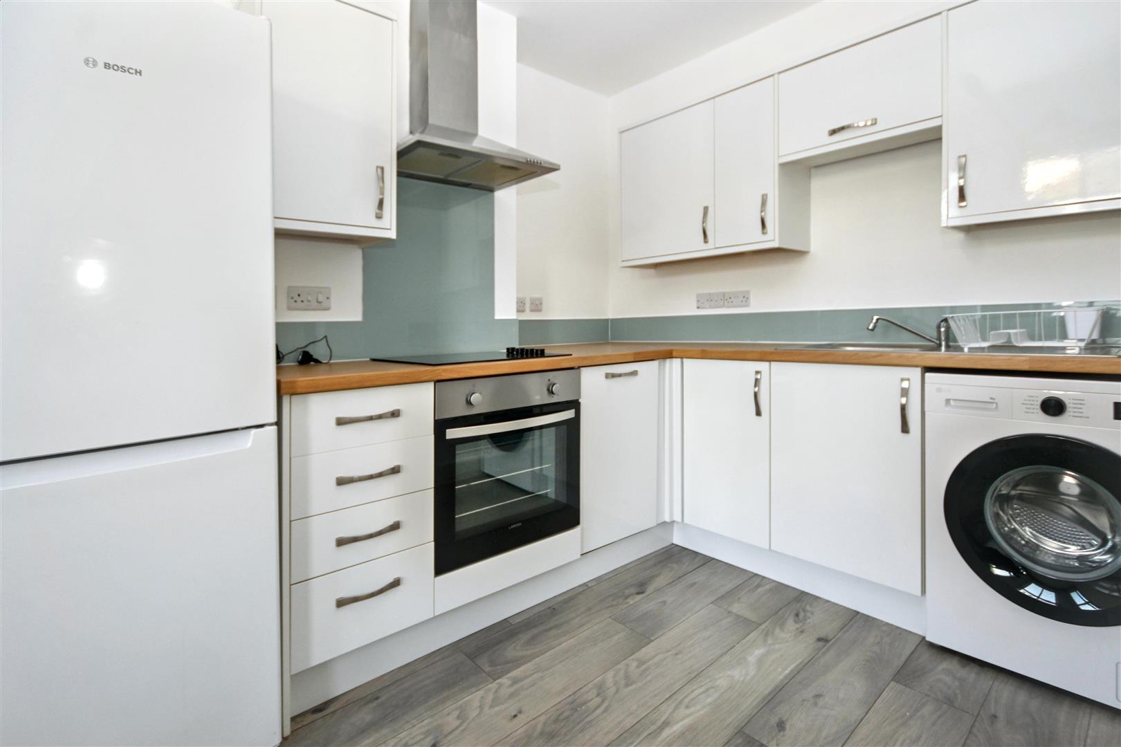 Room Old Orchard Close in Breckland District