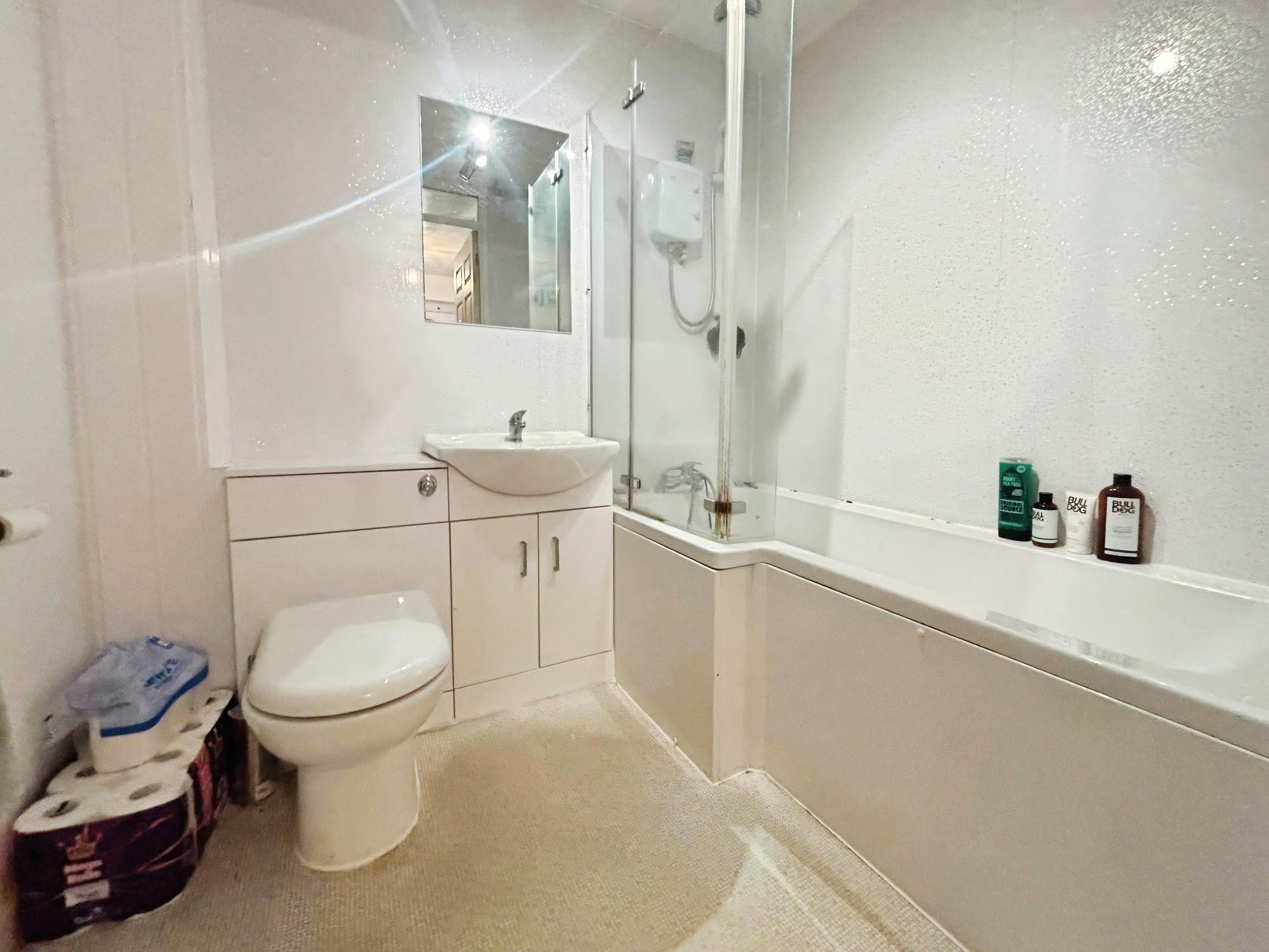 Flat Lavenham Court in Orton Longueville