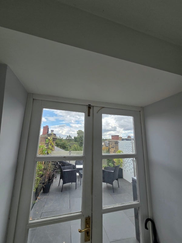 Room Bedford Hill in Greater London