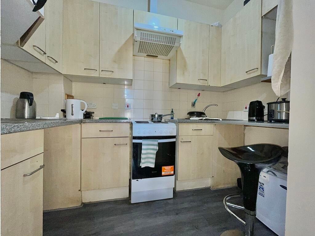 Room Anson Road in Greater London