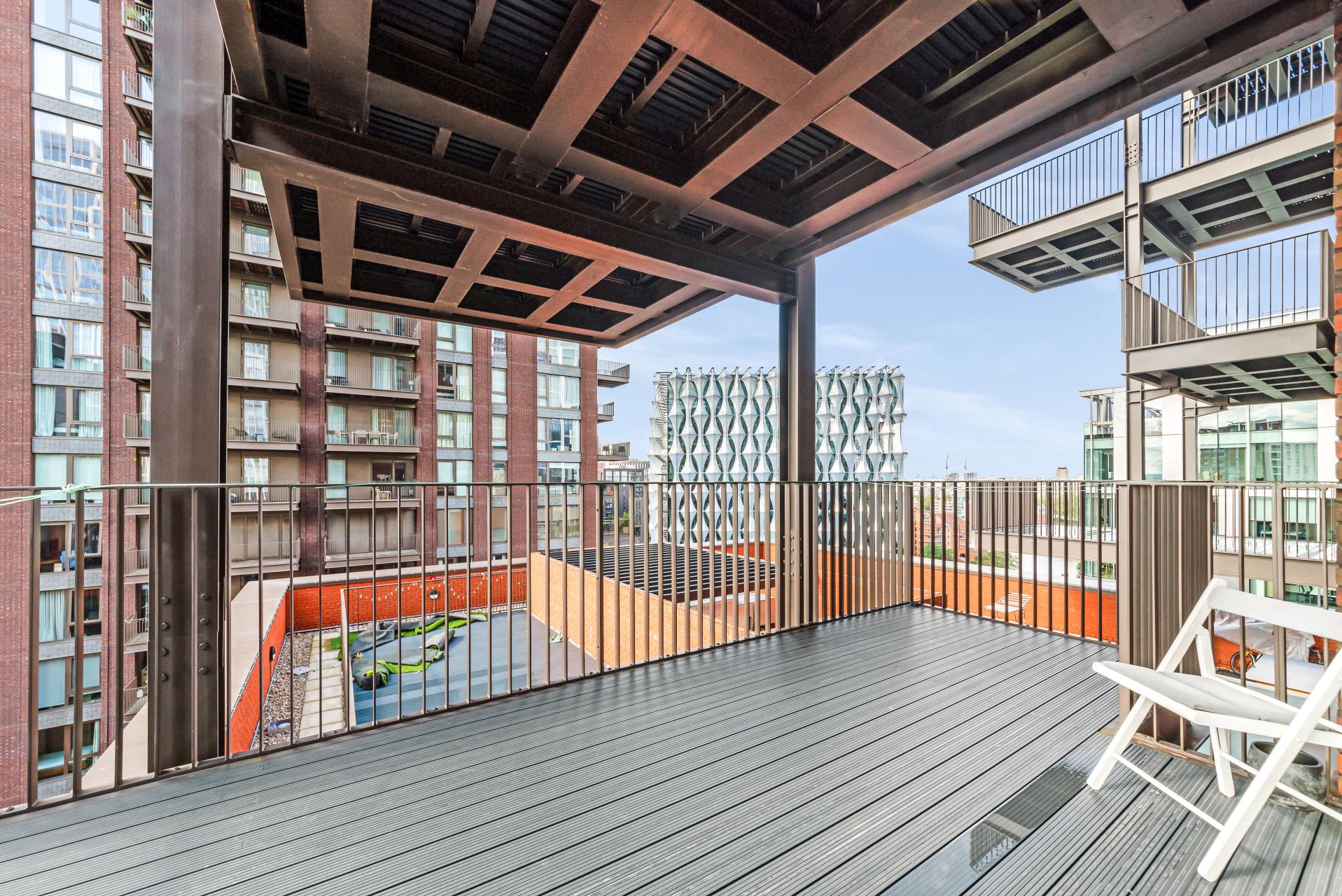 Flat New Union Square in Greater London